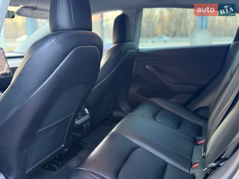 Седан Tesla Model 3 2019 в Дніпрі фото 13 Седан Tesla Model 3 2019 в Дніпрі