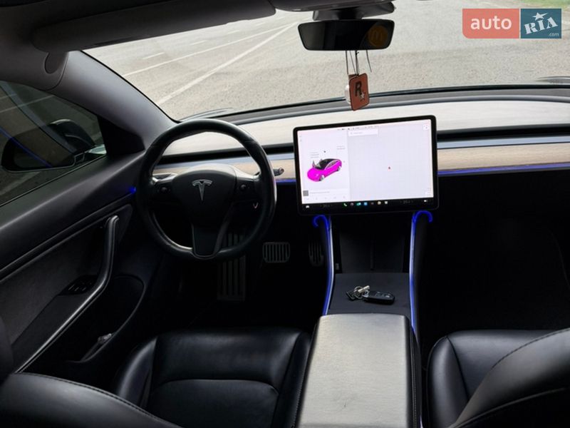 Седан Tesla Model 3 2018 в Ковеле