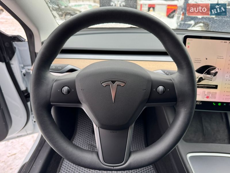 Седан Tesla Model 3 2023 в Днепре фото 20 Седан Tesla Model 3 2023 в Днепре