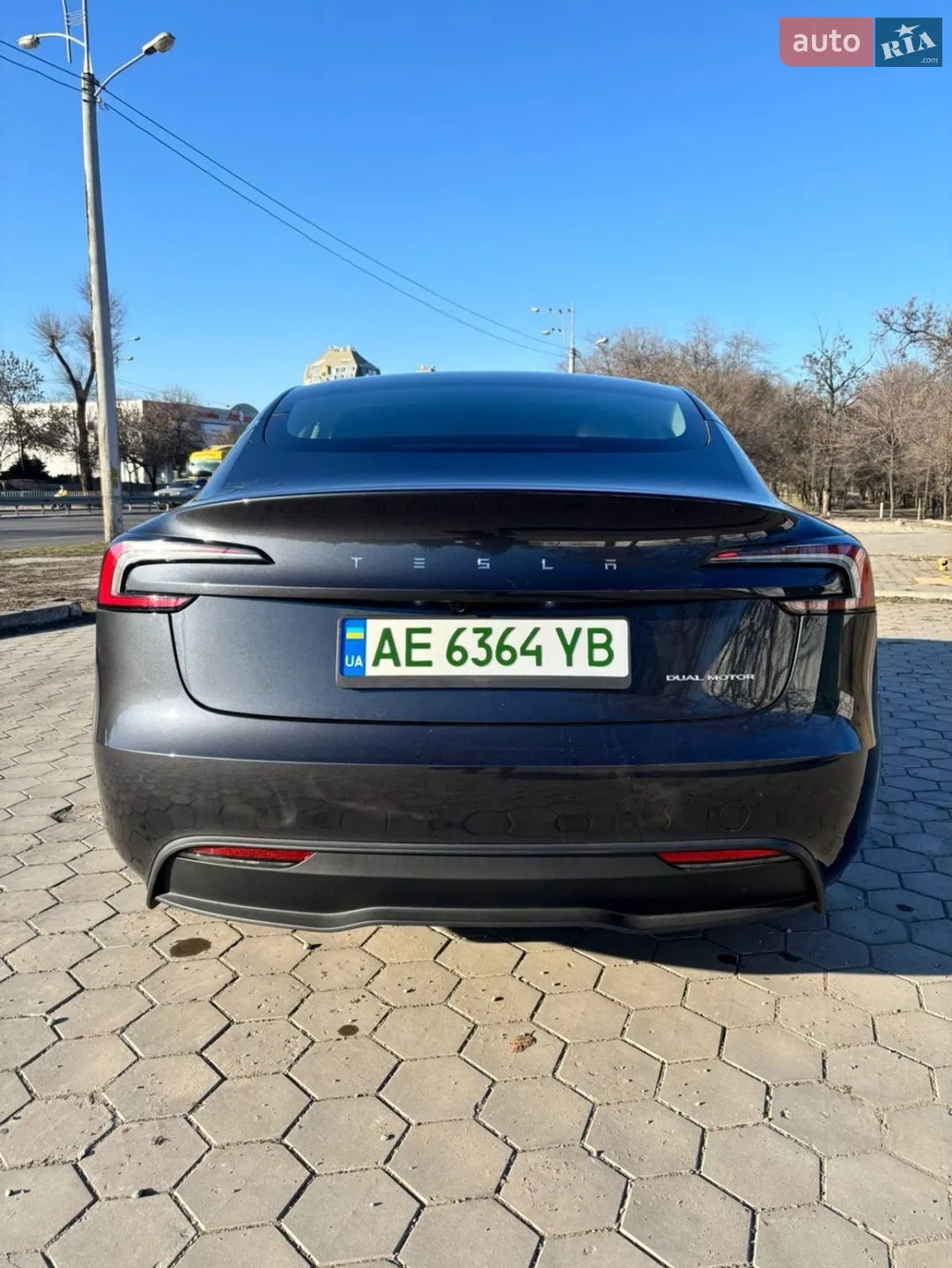 2025 Tesla Model 3 - мініатюра 12