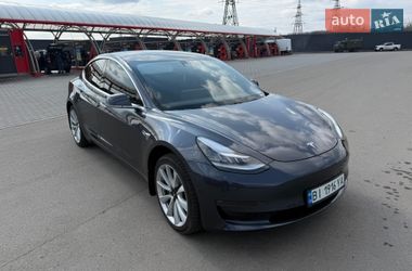 Седан Tesla Model 3 2018 в Полтаві