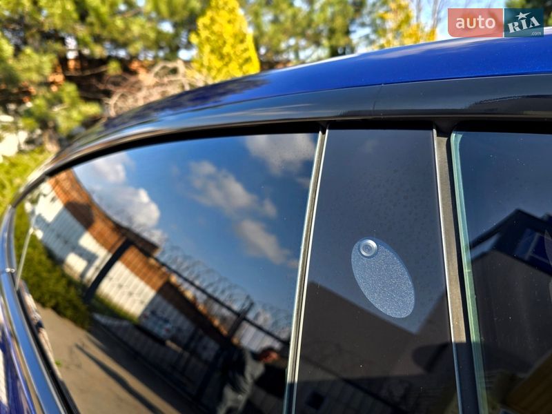 Седан Tesla Model 3 2019 в Полтаве