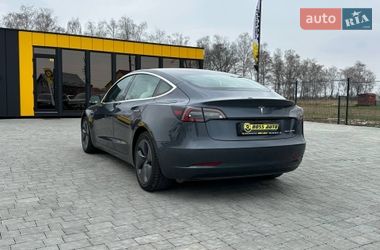 Седан Tesla Model 3 2019 в Ивано-Франковске