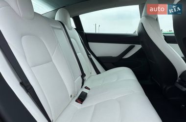 Седан Tesla Model 3 2019 в Ивано-Франковске