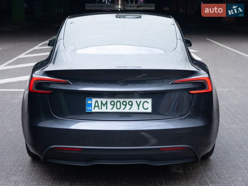 Седан Tesla Model 3 2024 в Киеве фото 8 Седан Tesla Model 3 2024 в Киеве