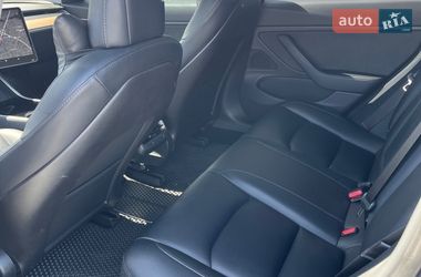 Седан Tesla Model 3 2018 в Києві