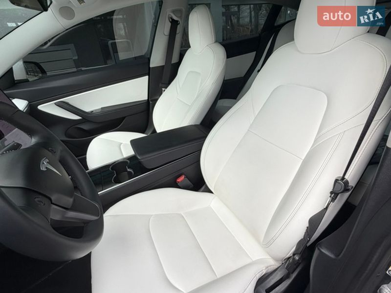 Седан Tesla Model 3 2019 в Чернігові фото 8 Седан Tesla Model 3 2019 в Чернігові
