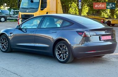 Седан Tesla Model 3 2020 в Рівному