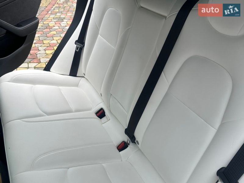 Седан Tesla Model 3 2021 в Пустомитах фото 9 Седан Tesla Model 3 2021 в Пустомитах