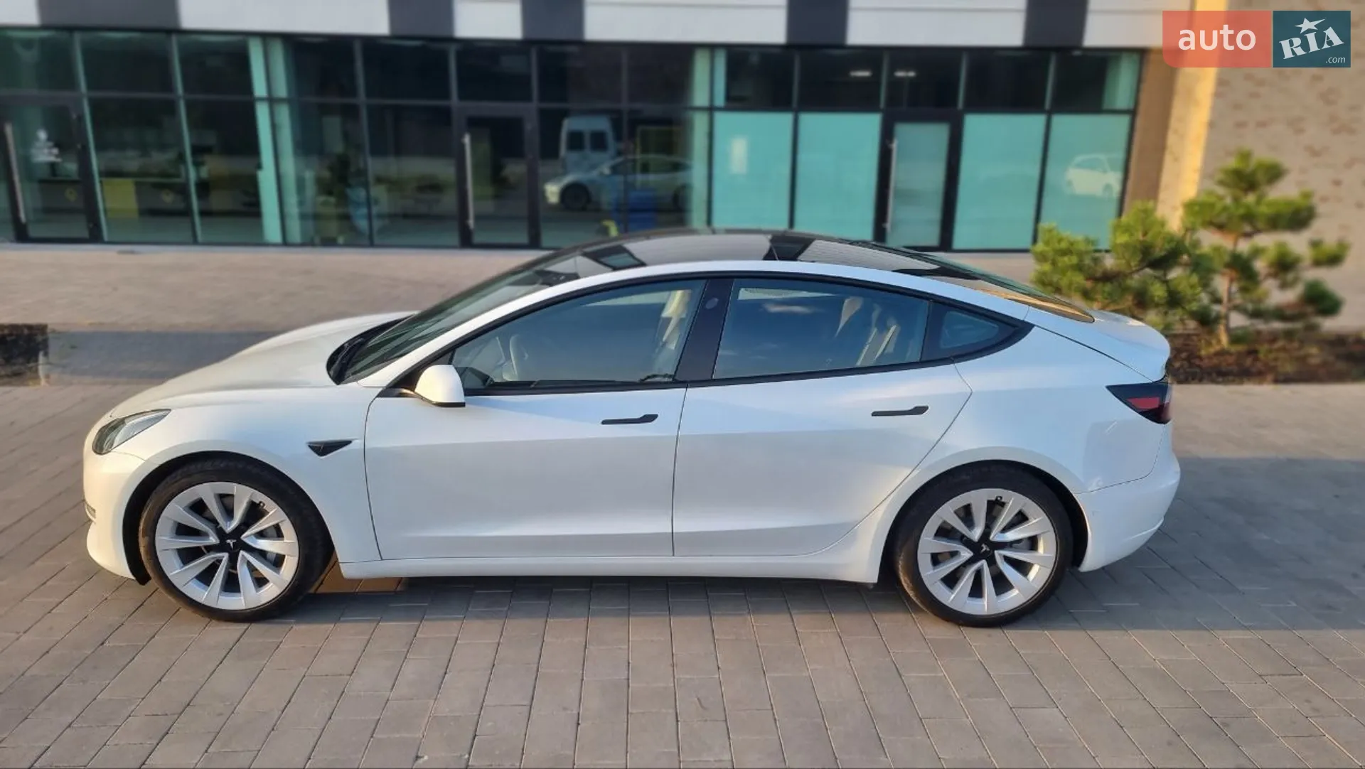 2021 Tesla Model 3 - мініатюра 5
