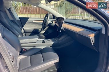 Седан Tesla Model 3 2022 в Киеве