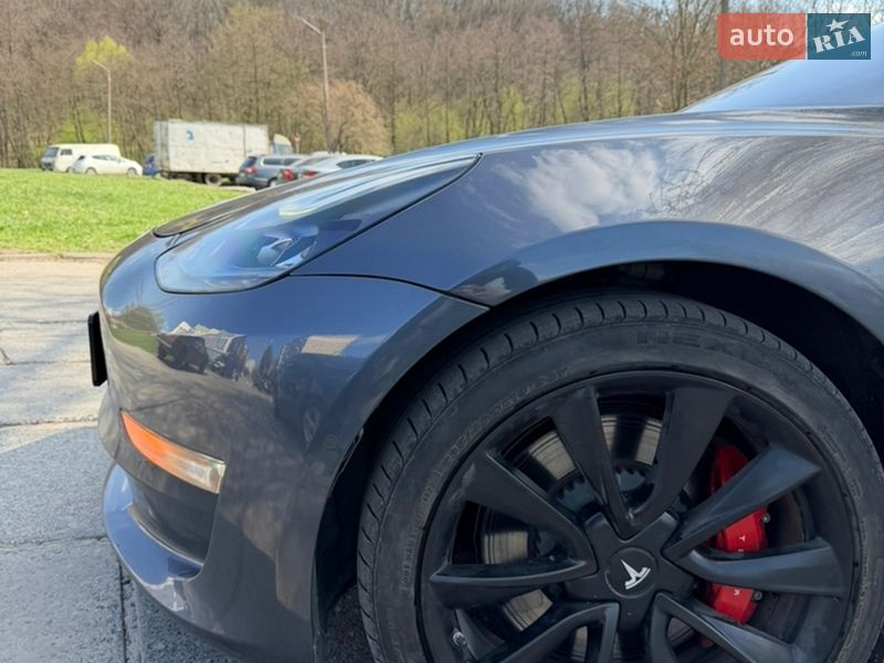 Седан Tesla Model 3 2021 в Львове фото 8 Седан Tesla Model 3 2021 в Львове