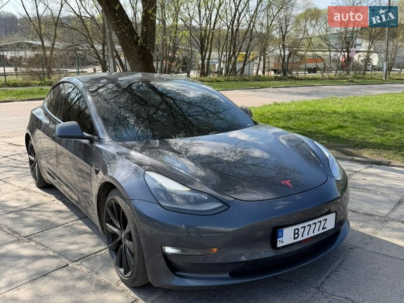 Седан Tesla Model 3 2021 в Львове фото 10 Седан Tesla Model 3 2021 в Львове