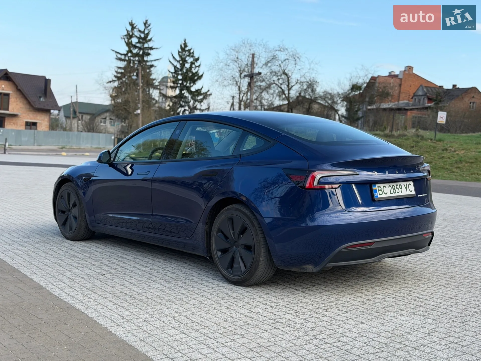 2024 Tesla Model 3 - мініатюра 3