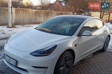 Седан Tesla Model 3 2022 в Вінниці