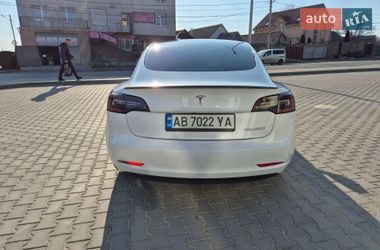 Седан Tesla Model 3 2022 в Виннице