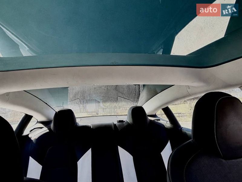 Седан Tesla Model 3 2020 в Львові фото 5 Седан Tesla Model 3 2020 в Львові
