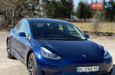 Седан Tesla Model 3 2020 в Львові фото Седан Tesla Model 3 2020 в Львові