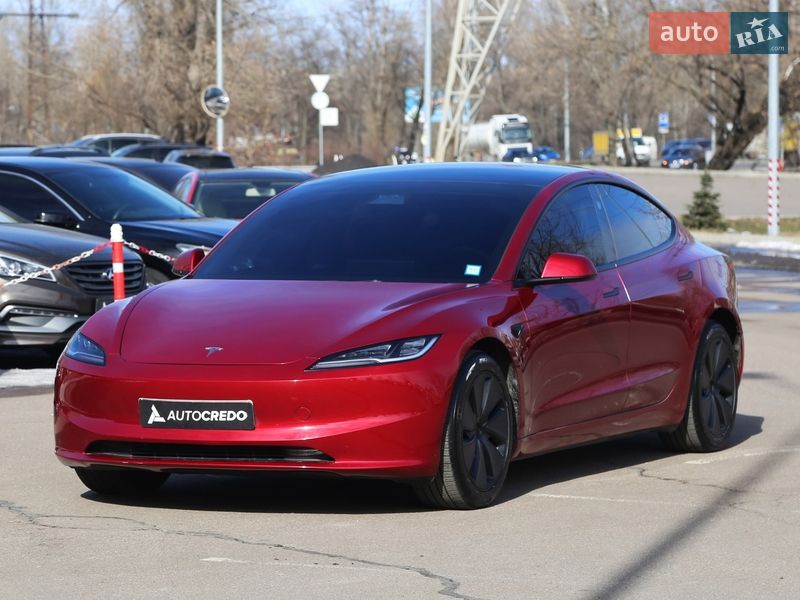 Седан Tesla Model 3 2024 в Києві фото 3 Седан Tesla Model 3 2024 в Києві