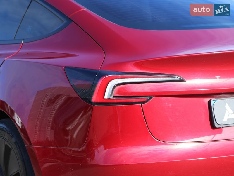 Седан Tesla Model 3 2024 в Києві фото 8 Седан Tesla Model 3 2024 в Києві