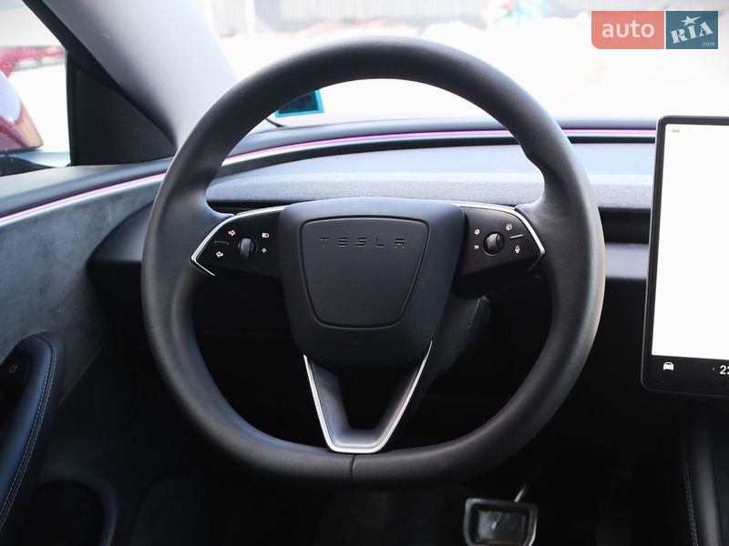 Седан Tesla Model 3 2024 в Києві фото 12 Седан Tesla Model 3 2024 в Києві