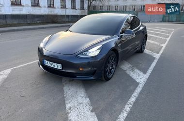 Седан Tesla Model 3 2020 в Радомышле