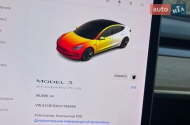 Седан Tesla Model 3 2020 в Радомышле