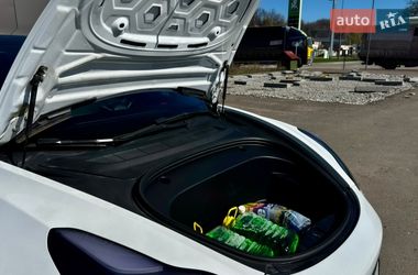 Седан Tesla Model 3 2022 в Києві