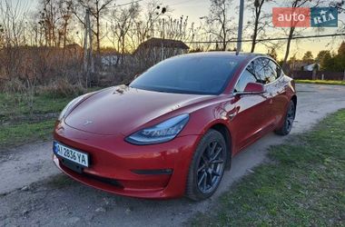 Седан Tesla Model 3 2018 в Киеве