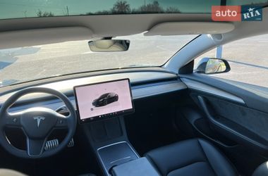 Седан Tesla Model 3 2023 в Киеве