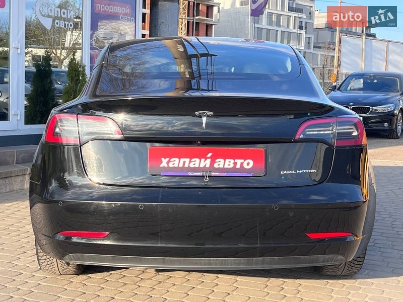 Седан Tesla Model 3 2021 в Львове фото 6 Седан Tesla Model 3 2021 в Львове
