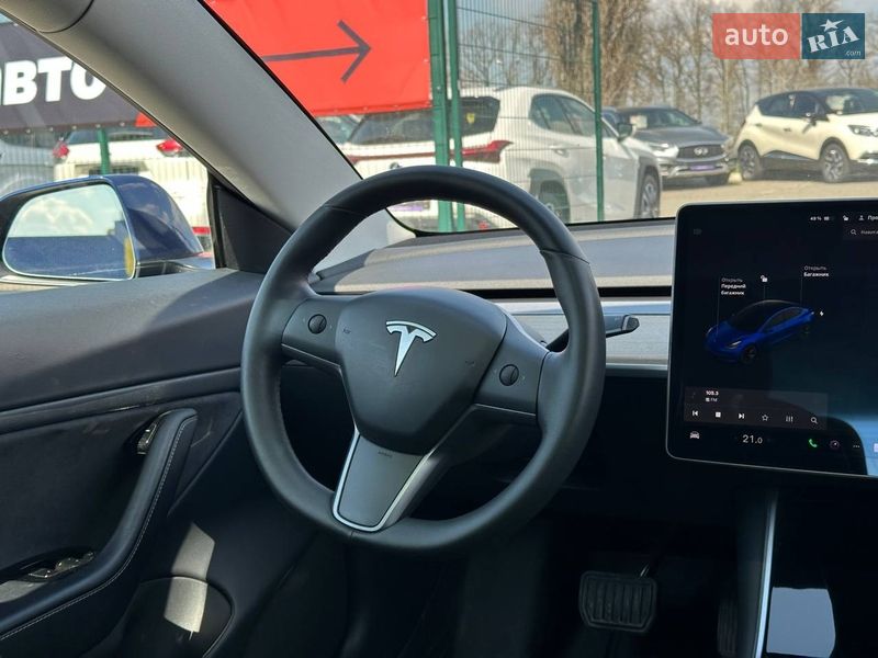 Седан Tesla Model 3 2019 в Одессе