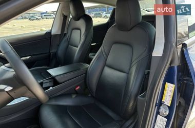 Седан Tesla Model 3 2019 в Одессе