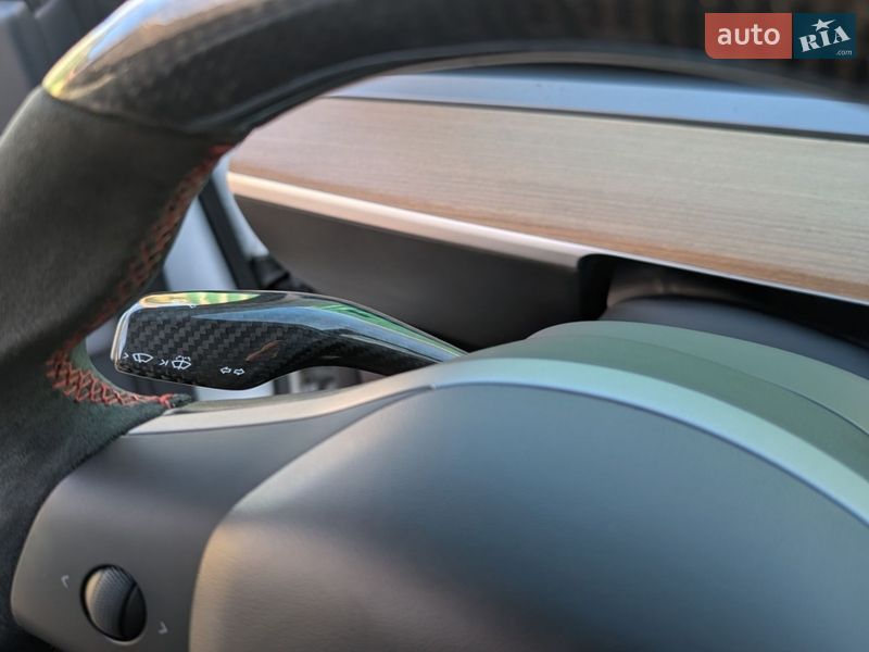 Седан Tesla Model 3 2019 в Киеве фото 25 Седан Tesla Model 3 2019 в Киеве