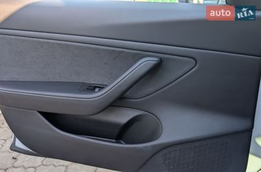 Седан Tesla Model 3 2019 в Киеве фото 29 Седан Tesla Model 3 2019 в Киеве