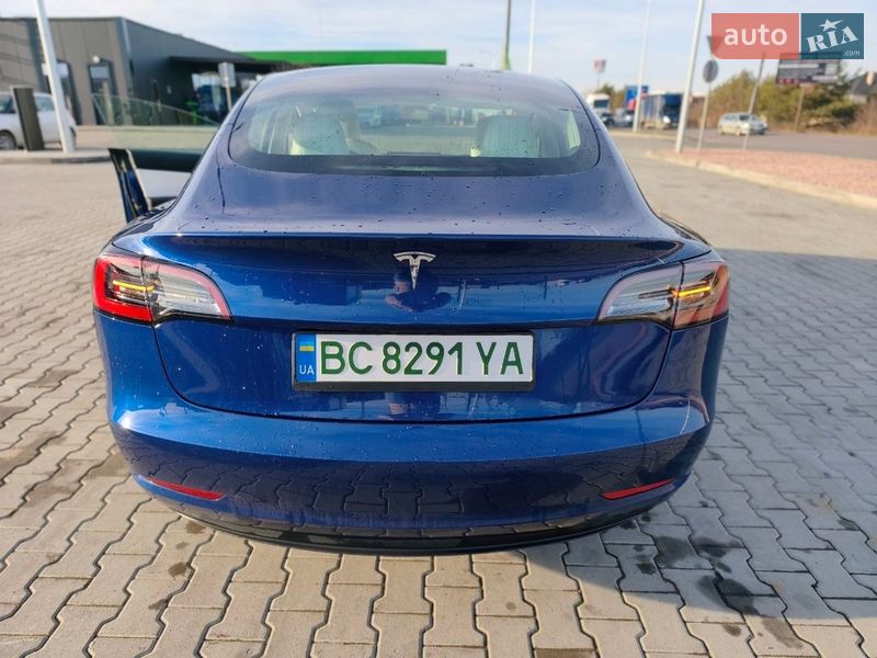 Седан Tesla Model 3 2019 в Львові фото 11 Седан Tesla Model 3 2019 в Львові