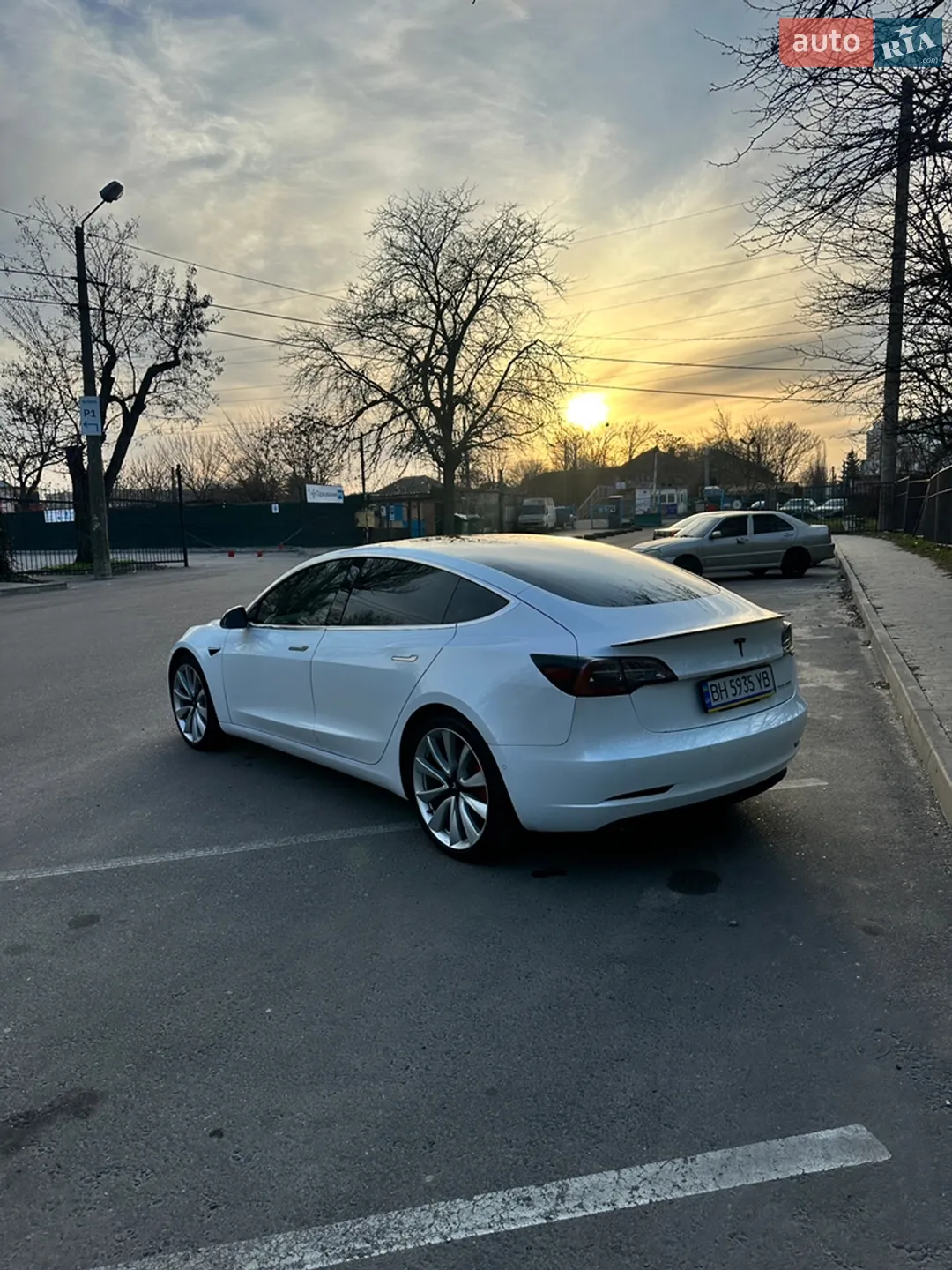 2019 Tesla Model 3 - мініатюра 2