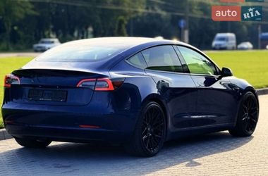 Седан Tesla Model 3 2019 в Житомире