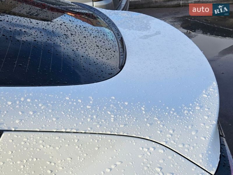 Седан Tesla Model 3 2023 в Глухове