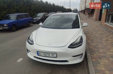 Седан Tesla Model 3 2019 в Києві