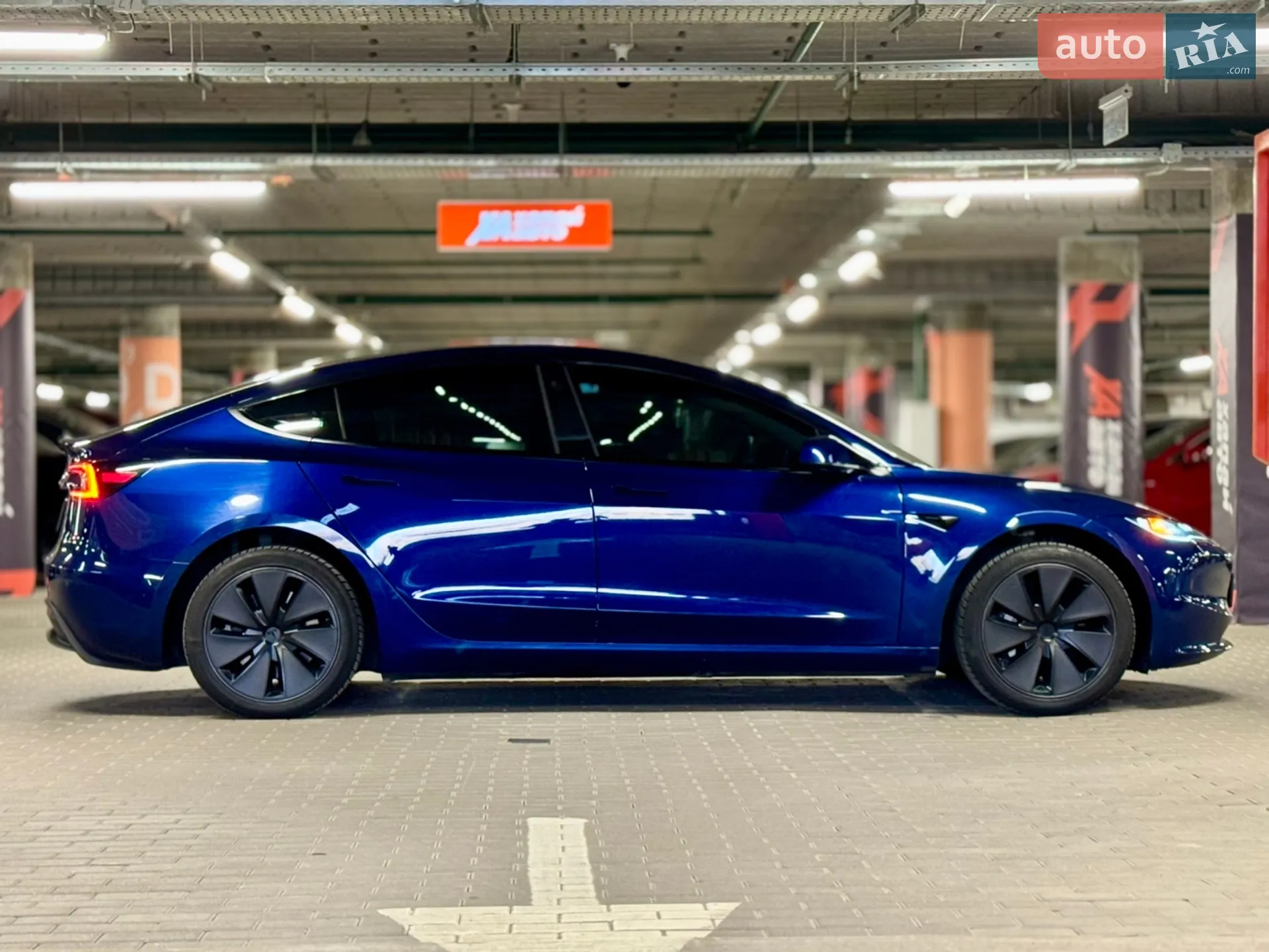 2024 Tesla Model 3 - мініатюра 3