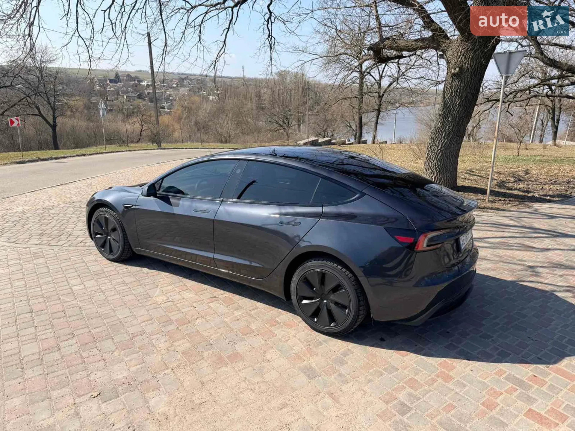 2024 Tesla Model 3 - мініатюра 5