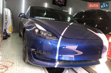 Седан Tesla Model 3 2022 в Запорожье