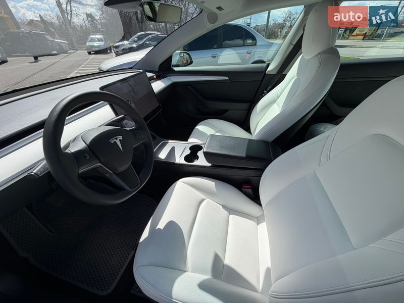 Седан Tesla Model 3 2021 в Харькове