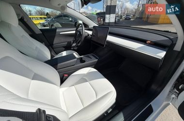 Седан Tesla Model 3 2021 в Харькове