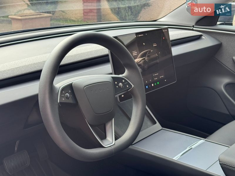 Седан Tesla Model 3 2024 в Стрые