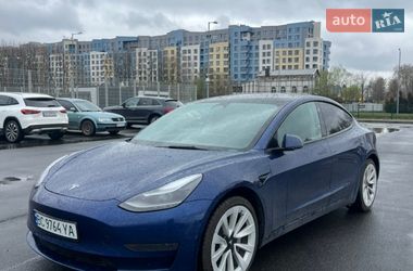 Седан Tesla Model 3 2022 в Львові