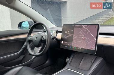 Седан Tesla Model 3 2022 в Ивано-Франковске