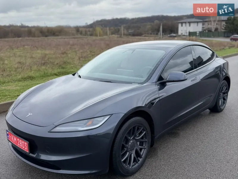 Tesla Model 3