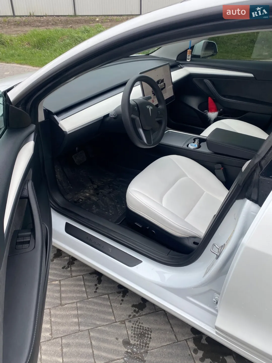 2023 Tesla Model 3 - мініатюра 8